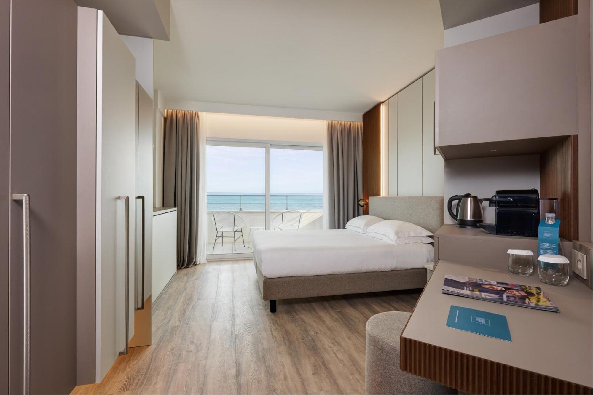 Adriatic Palace Hotel Lido di Jesolo Kültér fotó