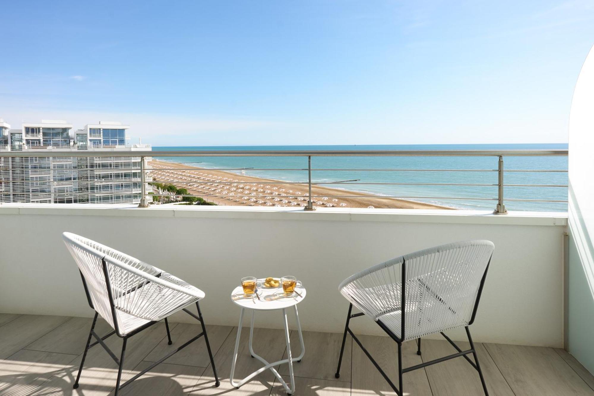 Adriatic Palace Hotel Lido di Jesolo Kültér fotó